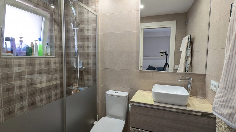 Baño - Primera planta