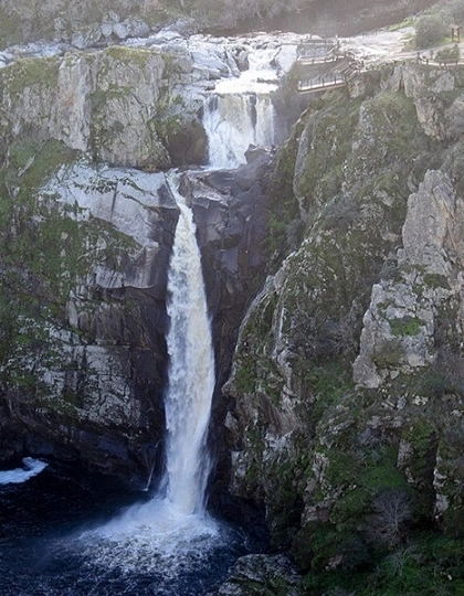 Miradores y Cascadas