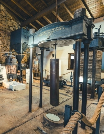 Discover the Fermoselle Oil Museum Discover the Fermoselle Oil Museum