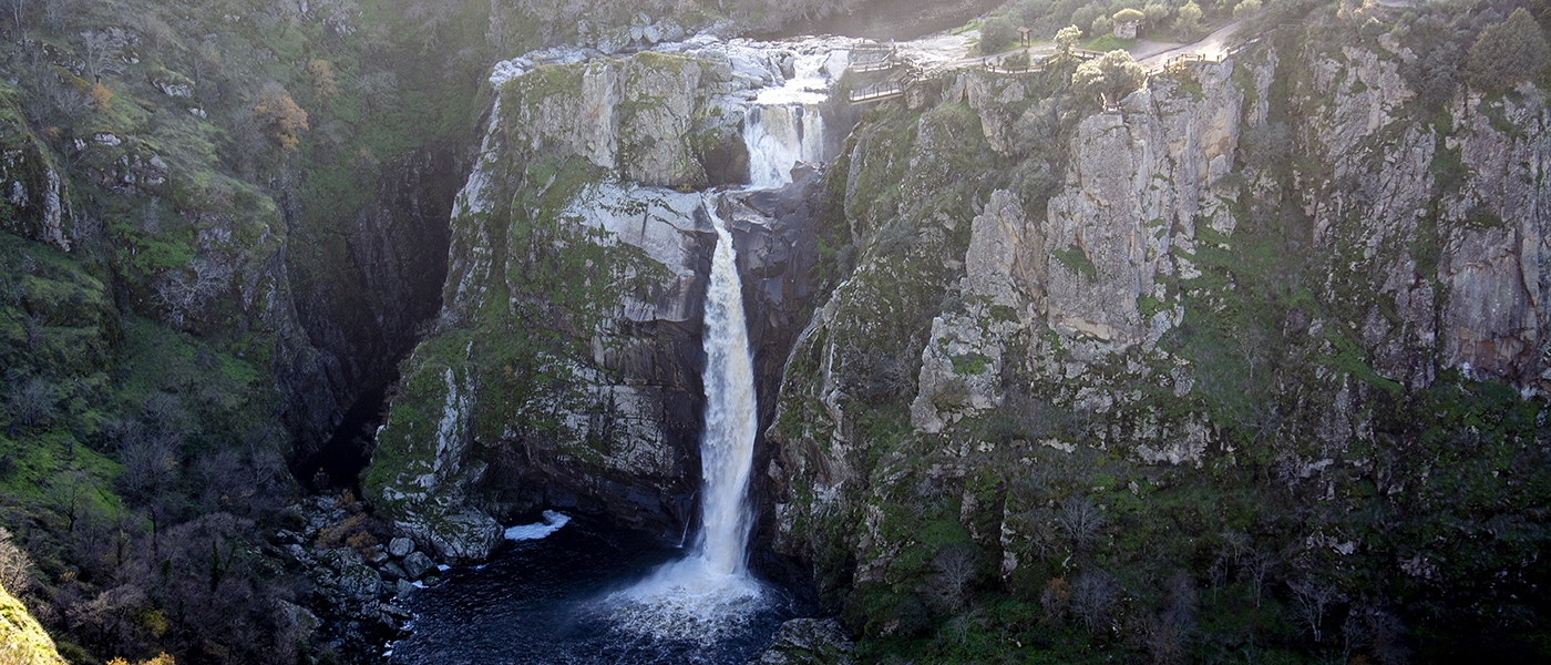 Viewpoints and Waterfalls