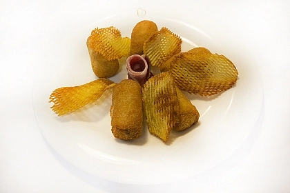 Croquetas de la casa con jamón ibérico