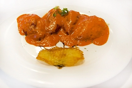 Pimientos de piquillo rellenos de bacalao