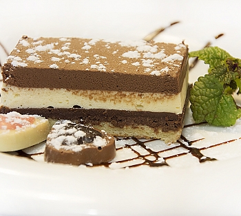3 CHOCOLATE CAKE (DARK, MILK AND WHITE)