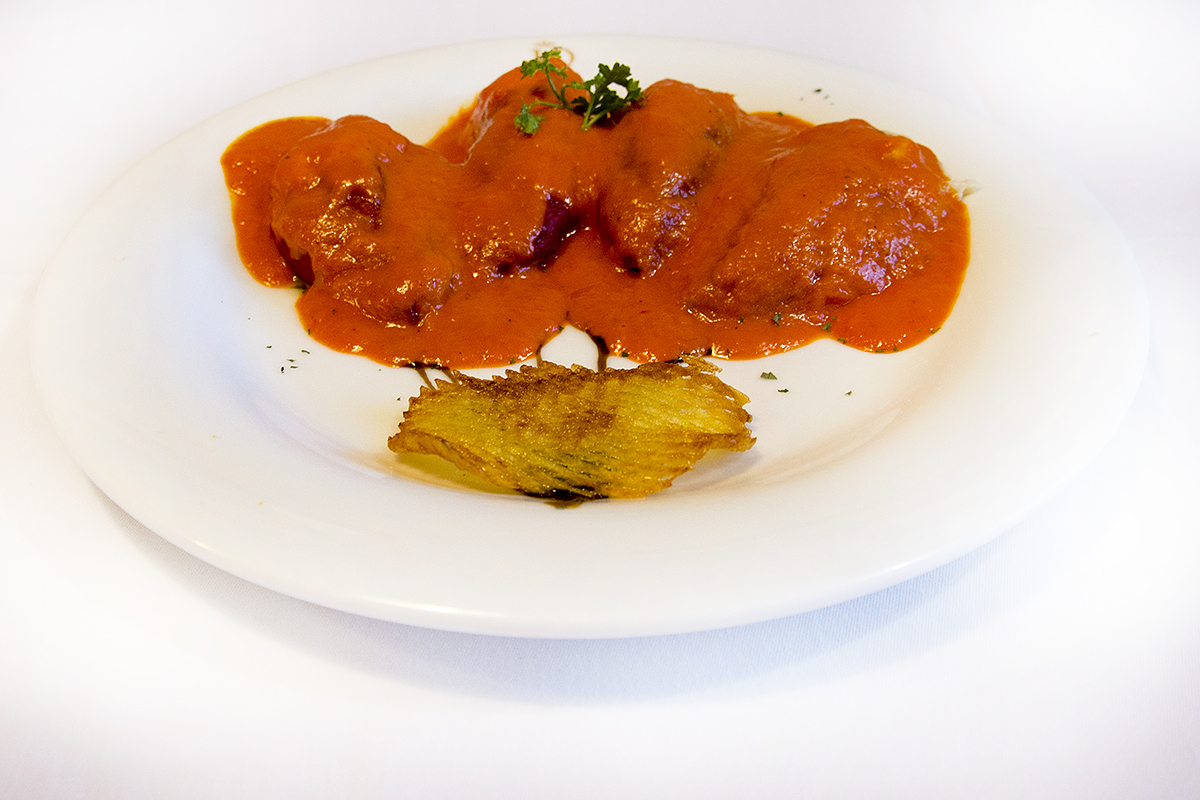 Piquillo peppers stuffed with cod